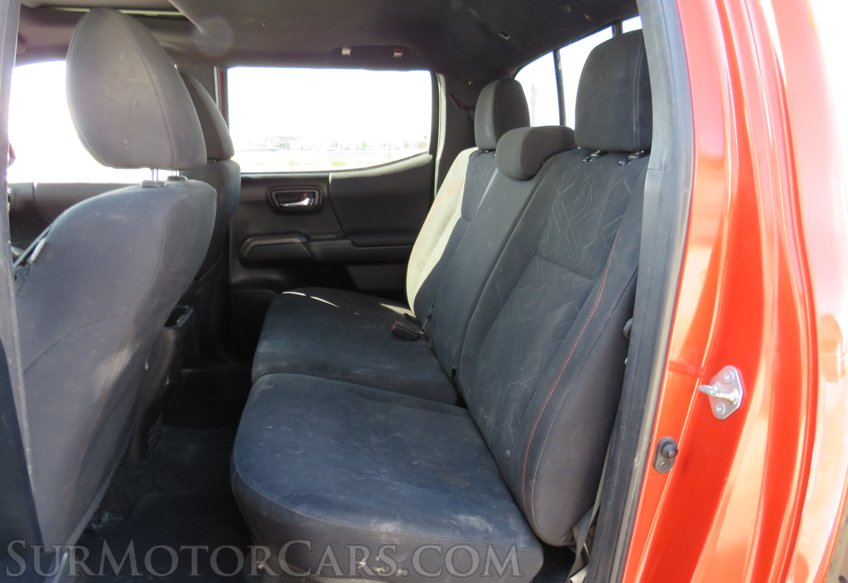 2016 Toyota Tacoma - Image 21