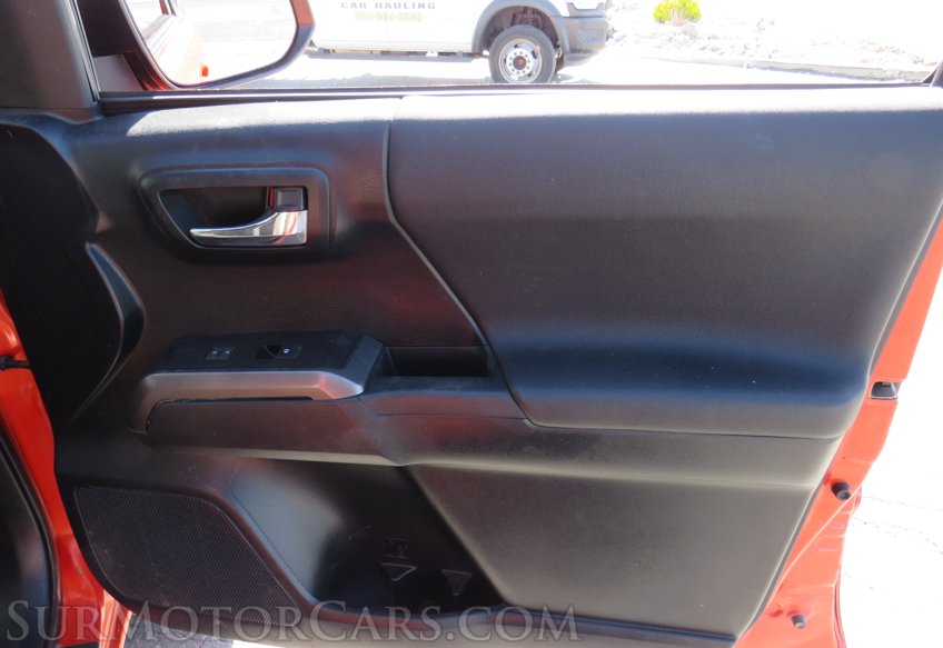 2016 Toyota Tacoma - Image 32