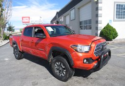 2016 Toyota Tacoma - Image 3