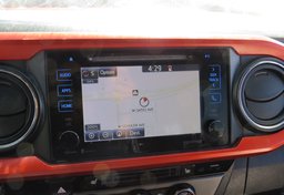 2016 Toyota Tacoma - Image 25