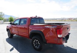 2016 Toyota Tacoma - Image 7