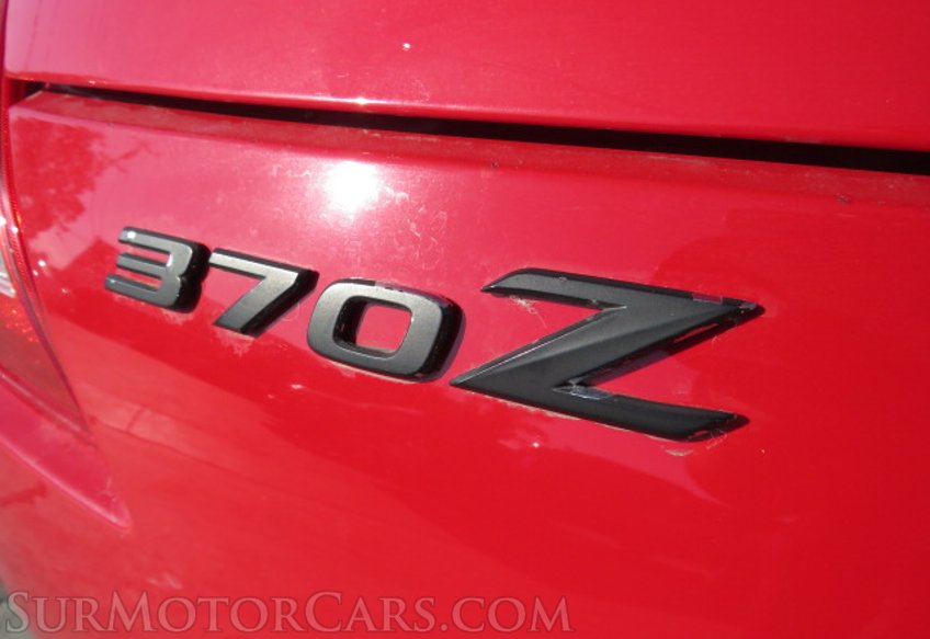 2017 Nissan 370Z - Image 16