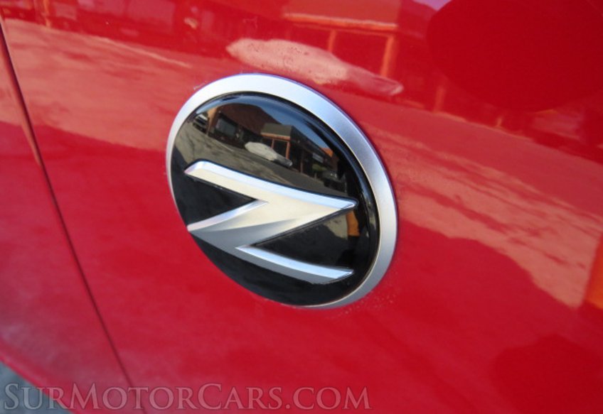 2017 Nissan 370Z - Image 17