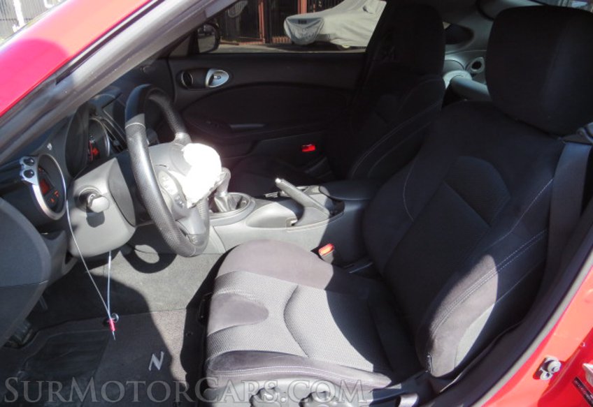 2017 Nissan 370Z - Image 21
