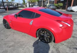 2017 Nissan 370Z - Image 8
