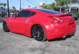2017 Nissan 370Z - Image 10
