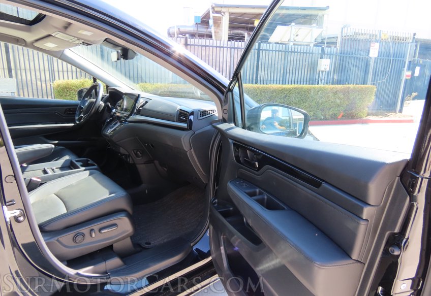 2023 Honda Odyssey - Image 24