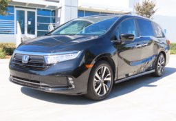 2023 Honda Odyssey - Image 3