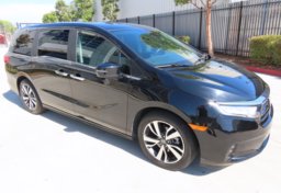 2023 Honda Odyssey - Image 2