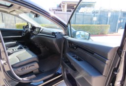 2023 Honda Odyssey - Image 24