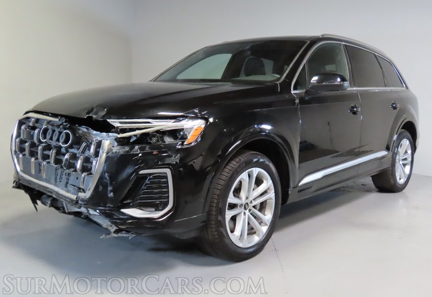 2025 Audi Q7 - Image 4