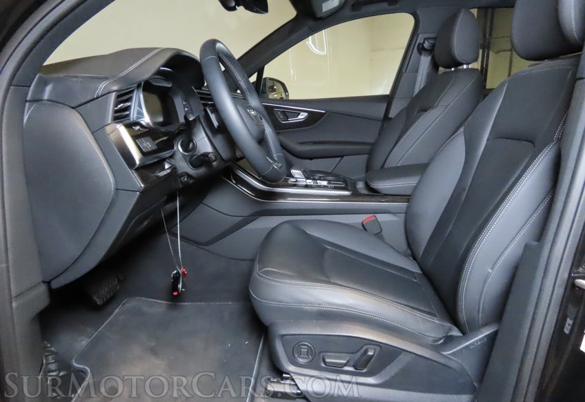 2025 Audi Q7 - Image 29
