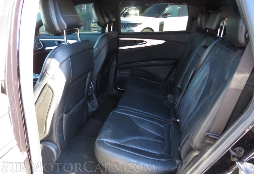 2020 Lincoln Nautilus - Image 31