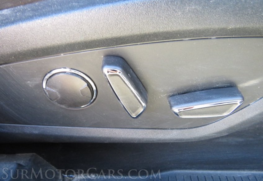 2020 Lincoln Nautilus - Image 39