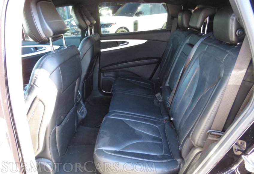 2020 Lincoln Nautilus - Image 29