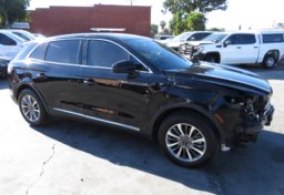 2020 Lincoln Nautilus - Image 2