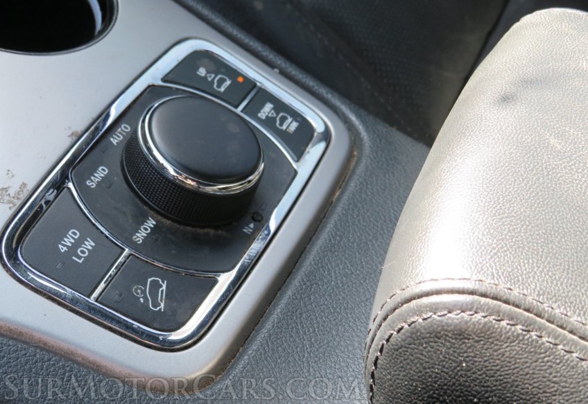 2018 Jeep Grand Cherokee - Image 46