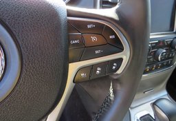 2018 Jeep Grand Cherokee - Image 38
