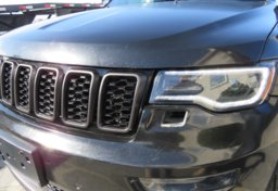 2018 Jeep Grand Cherokee - Image 15
