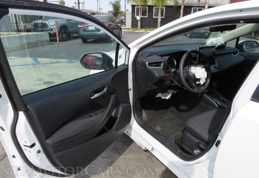2021 Toyota Corolla - Image 18