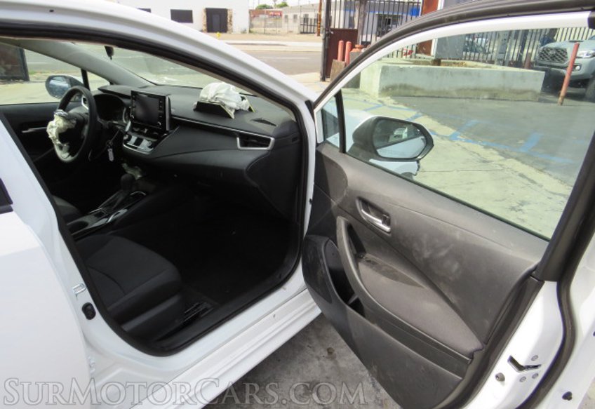 2021 Toyota Corolla - Image 19