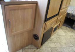 Thumbnail of 2014 Ford E-450