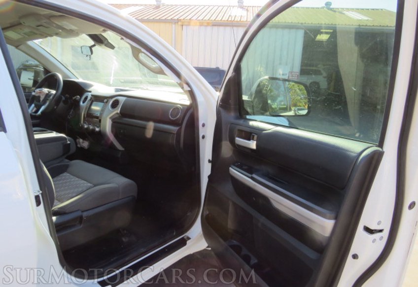 2018 Toyota Tundra 4WD - Image 23