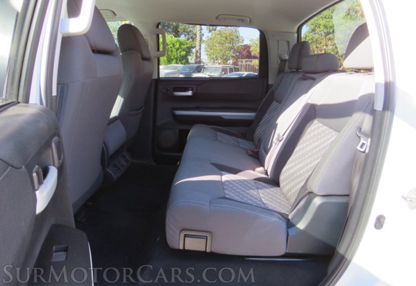 2018 Toyota Tundra 4WD - Image 31