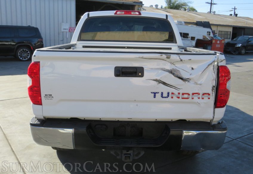 2018 Toyota Tundra 4WD - Image 12