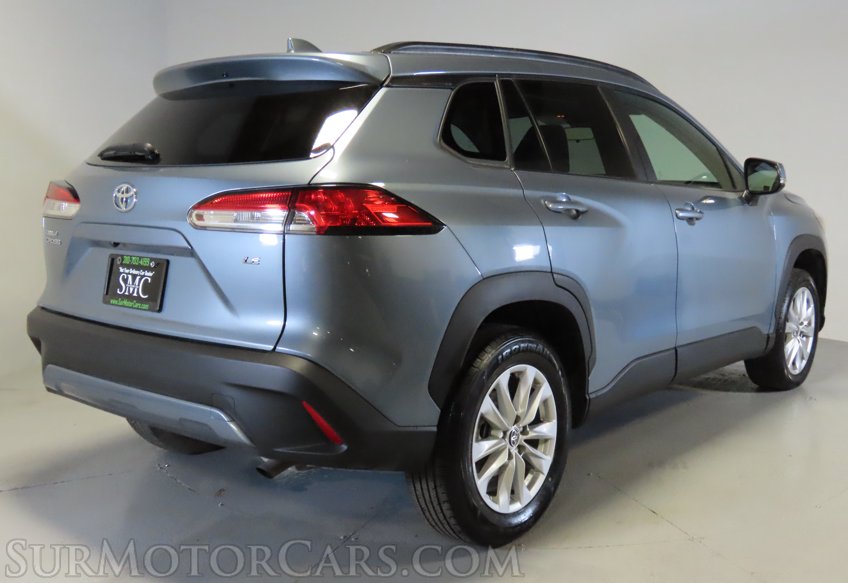 2022 Toyota Corolla Cross - Image 9