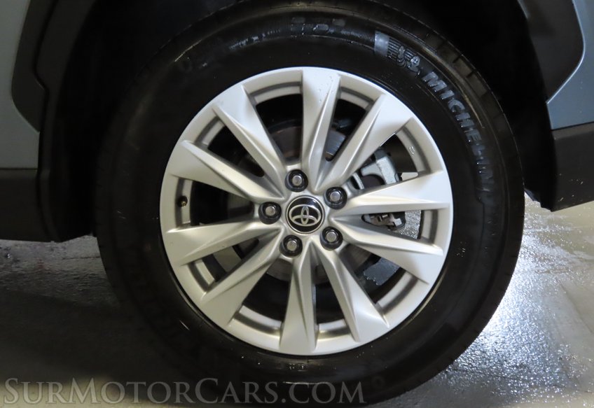 2022 Toyota Corolla Cross - Image 20