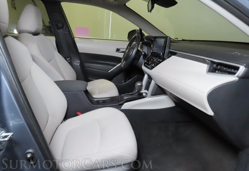 2022 Toyota Corolla Cross - Image 26