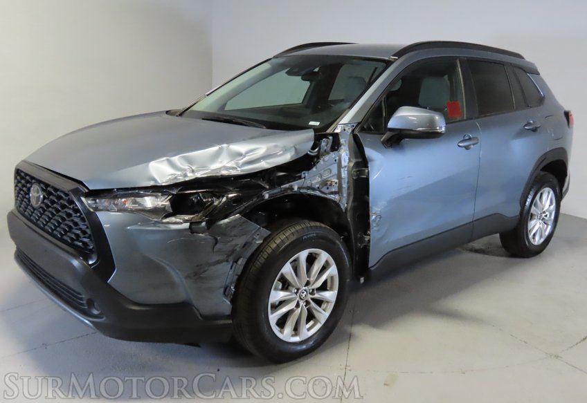 2022 Toyota Corolla Cross - Image 2