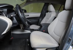 2022 Toyota Corolla Cross - Image 25