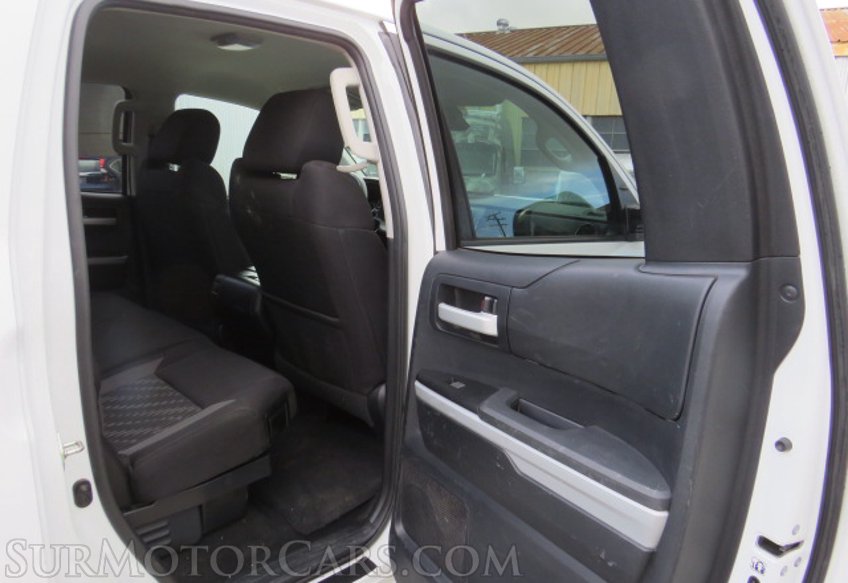 2019 Toyota Tundra - Image 23