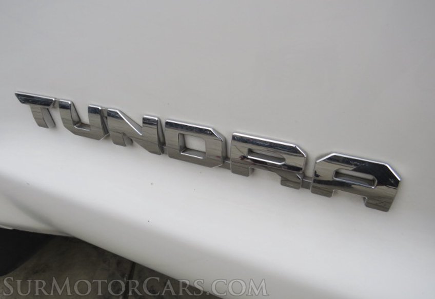 2019 Toyota Tundra - Image 18