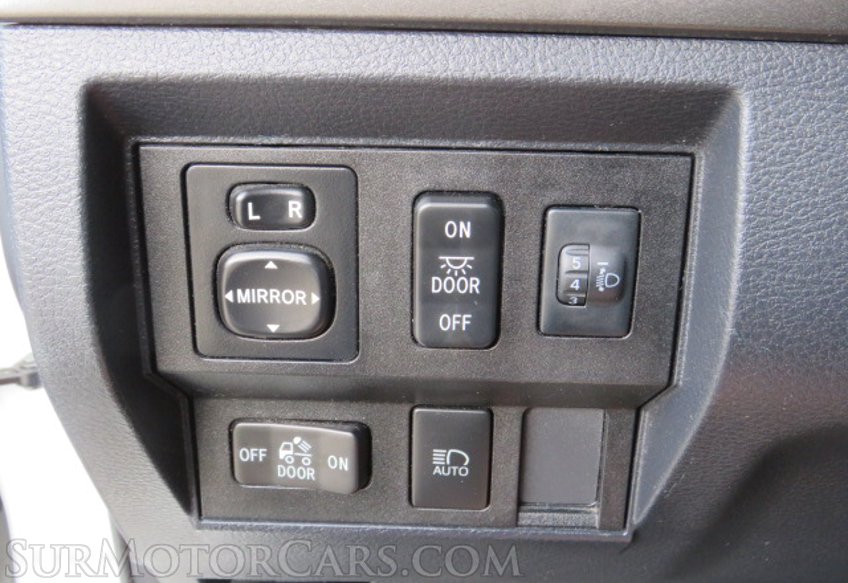 2019 Toyota Tundra - Image 46