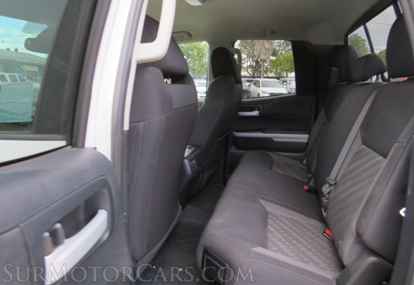 2019 Toyota Tundra - Image 30