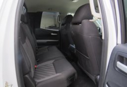 2019 Toyota Tundra - Image 31