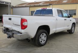 2019 Toyota Tundra - Image 8