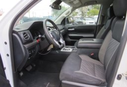 2019 Toyota Tundra - Image 28