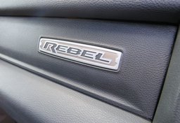 2019 Ram 1500 - Image 38