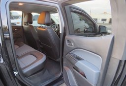 2022 Chevrolet Colorado - Image 21