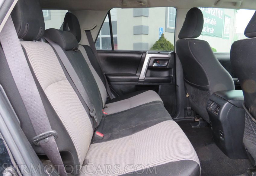 2017 Toyota 4Runner - Image 28