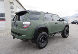 2017 Toyota 4Runner - Image 8