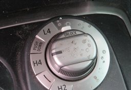 2017 Toyota 4Runner - Image 40