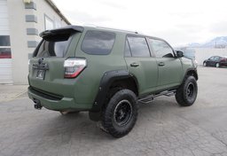 2017 Toyota 4Runner - Image 6