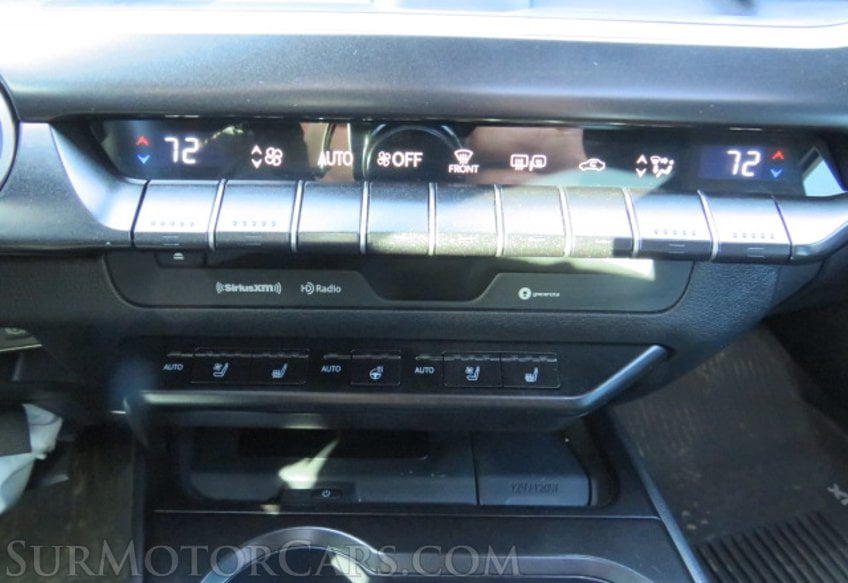 2022 Lexus UX - Image 42