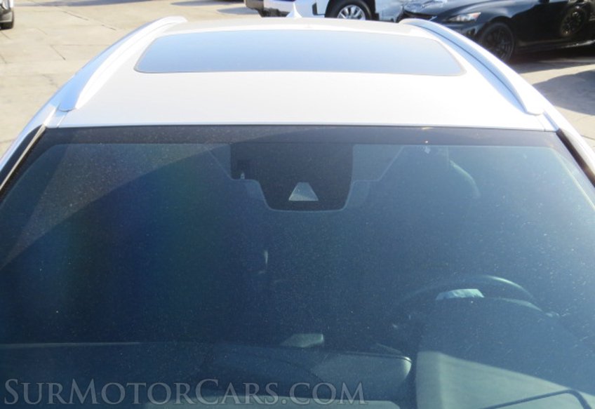 2022 Lexus UX - Image 17