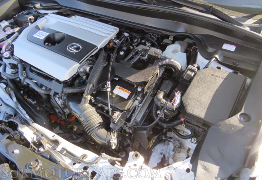 2022 Lexus UX - Image 55